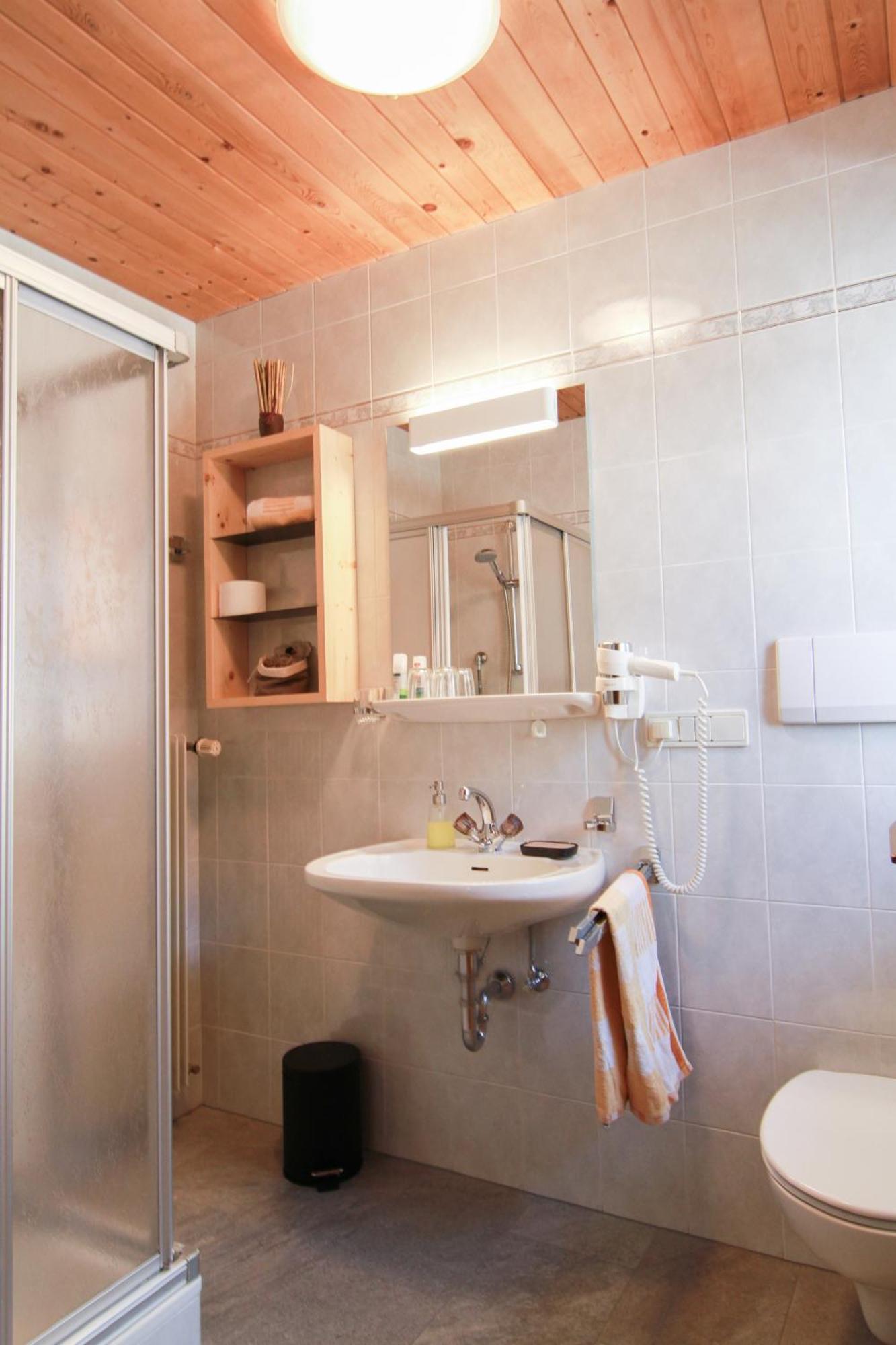 Haus Urban B&B Барбьяно Экстерьер фото
